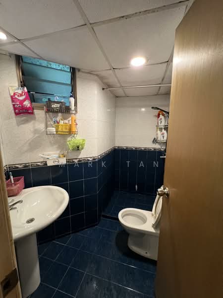 Orchid Park Condominium, 81 Yishun Street 81, 2 Bedrooms, 980 sqft, Condominium For Rent, by Mark Tan, 500057387 - PropertyGuru.com.sg