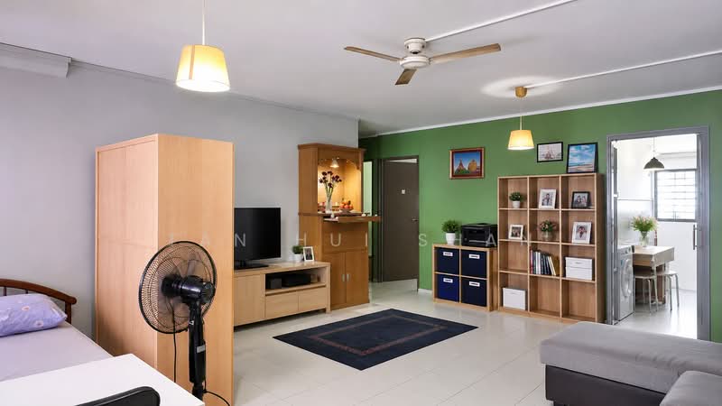320 Yishun Central, 320 Yishun Central, 3 Bedrooms, 1,119 sqft, HDB Flat For Sale, by Tan Hui Shan, 500057421 - Living Room - PropertyGuru.com.sg