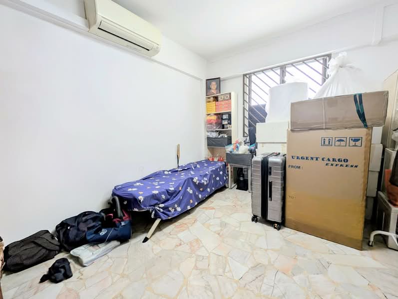 481 Jurong West Street 41, 481 Jurong West Street 41, 2 Bedrooms, 721 sqft, HDB Flat For Rent, by Ray Lee, 500057423 - Bedroom - PropertyGuru.com.sg