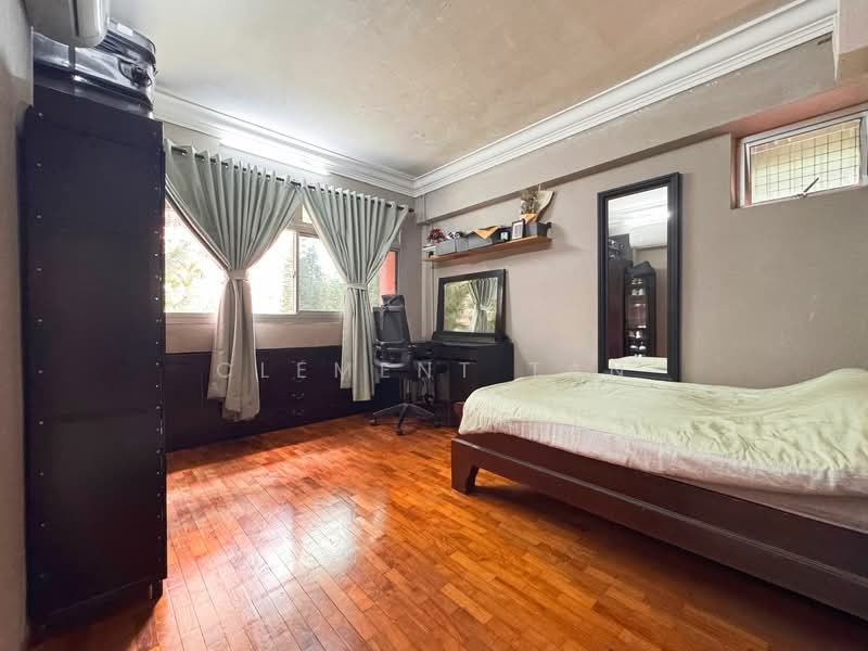 145 Mei Ling Street HDB Flat For Sale at S$ 1,290,000 | PropertyGuru Singapore - Common Bedroom 3