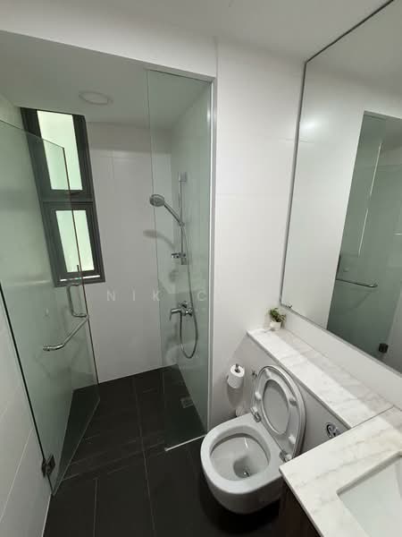 Double Bay Residences, 19B Simei Street 4, 3 Bedrooms, 1,313 sqft, Condominium For Rent, by Nik Chan, 500057438 - Bathroom - PropertyGuru.com.sg