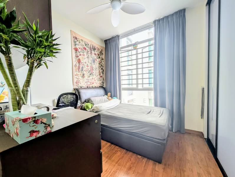 The Lakeshore, 31 Jurong West Street 41, 3 Bedrooms, 1,184 sqft, Condominium For Rent, by Ray Lee, 500057443 - PropertyGuru.com.sg