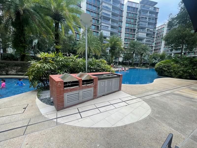 Cheap Bedroom @ Simei MRT, Simei Street 4, Room Rental, 110 sqft, Condominium For Rent, by Alan Tsui 徐先生, 500057477 - PropertyGuru.com.sg