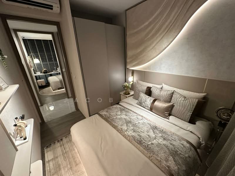 Norwood Grand Condominium For Sale at S$ 2,735,000 | PropertyGuru Singapore - Bedroom