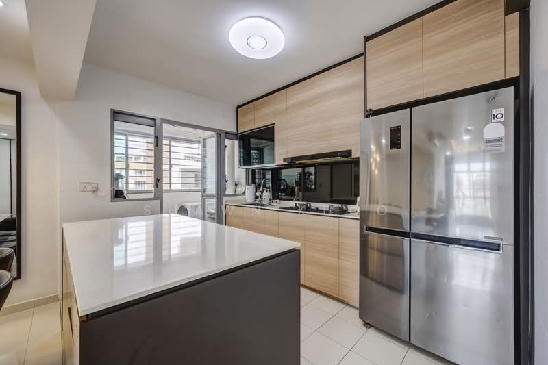 684B Edgedale Plains HDB Flat For Sale at S$ 898,000 | PropertyGuru Singapore