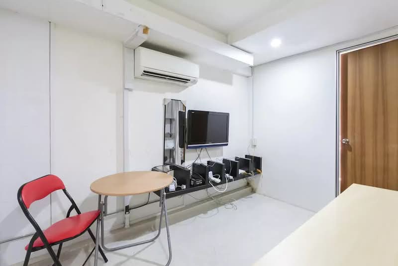 People's Park Complex, 1 Park Road, Room Rental, 160 sqft, Apartment For Rent, by Tay Shaoqi, 500057559 - Interior - PropertyGuru.com.sg