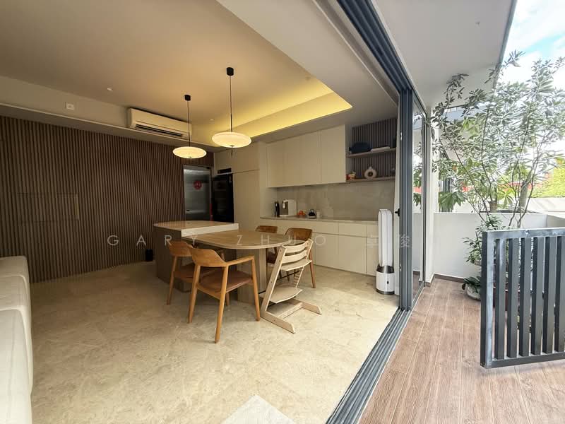 Kaleido Cluster House For Sale at S$ 3,680,000 | PropertyGuru Singapore - Kitchen