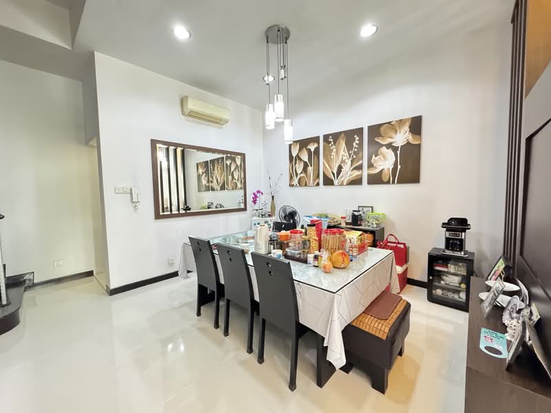 Lakeside Grove Terraced House For Sale at S$ 2,800,000 | PropertyGuru Singapore