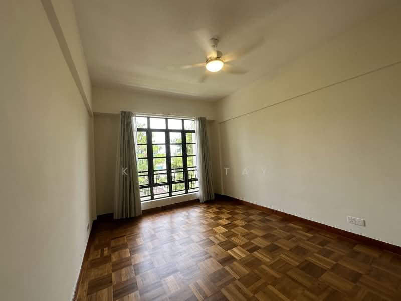 Pinewood Gardens Condominium For Sale at S$ 3,880,000 | PropertyGuru Singapore