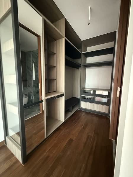 Grange 1866 Condominium For Sale at S$ 2,799,999 | PropertyGuru Singapore - Master Bedroom