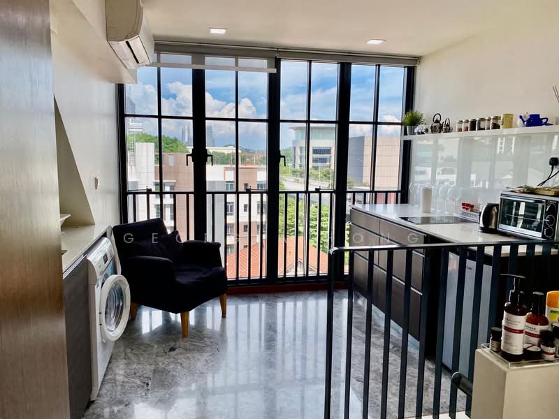 Bijou Condominium For Sale at S$ 1,900,000 | PropertyGuru Singapore - Kitchen