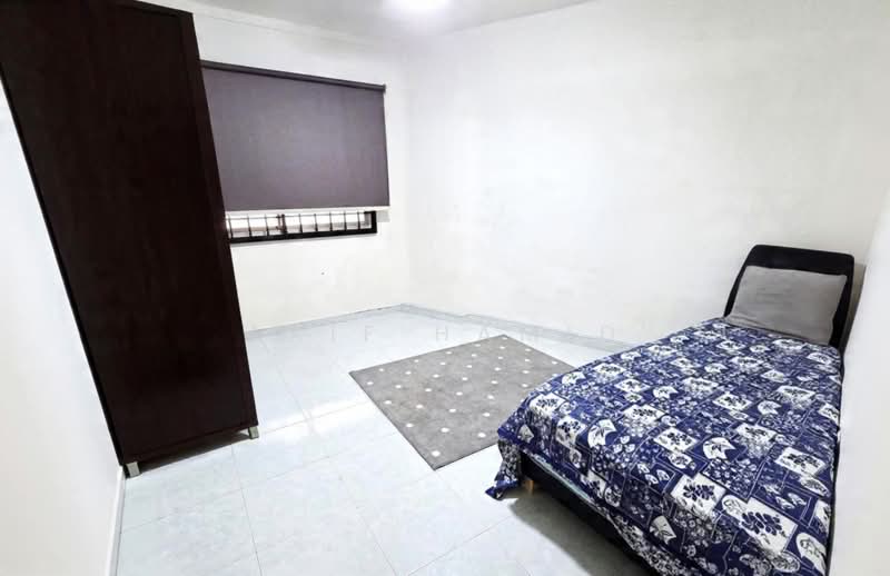 345 Tampines Street 33, 345 Tampines Street 33, Pasir Ris / Tampines, Room Rental, 100 sqft, HDB Flat For Rent, by Akif Hamid, 500057586 - Bedroom - PropertyGuru.com.sg