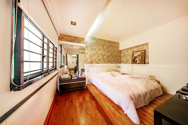 178 Lompang Road HDB Flat For Sale at S$ 700,000 | PropertyGuru Singapore - Bedroom