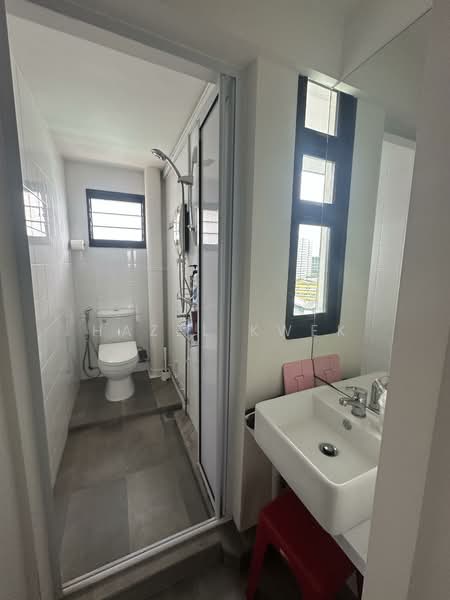 65 Circuit Road, 65 Circuit Road, 2 Bedrooms, 635 sqft, HDB Flat For Rent, by Hazel Kwek, 500057610 - Attached Bathroom - PropertyGuru.com.sg
