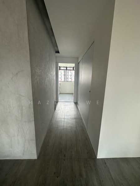 65 Circuit Road, 65 Circuit Road, 2 Bedrooms, 635 sqft, HDB Flat For Rent, by Hazel Kwek, 500057610 - Corridor - PropertyGuru.com.sg
