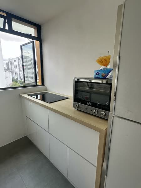 65 Circuit Road, 65 Circuit Road, 2 Bedrooms, 635 sqft, HDB Flat For Rent, by Hazel Kwek, 500057610 - Kitchen - PropertyGuru.com.sg