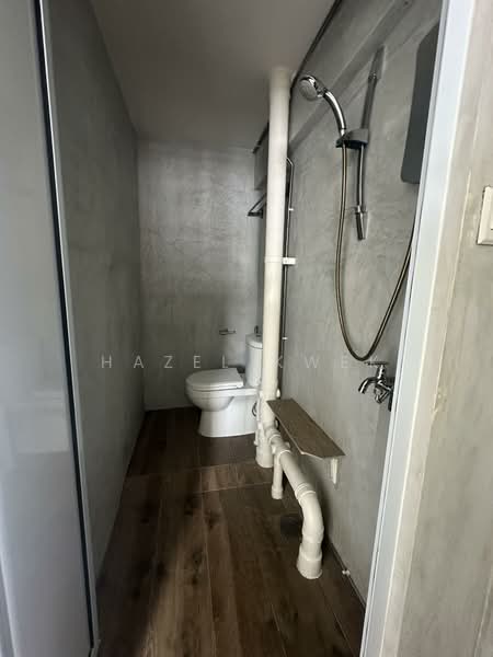 65 Circuit Road, 65 Circuit Road, 2 Bedrooms, 635 sqft, HDB Flat For Rent, by Hazel Kwek, 500057610 - Bathroom - PropertyGuru.com.sg