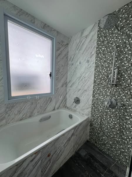 52 Stevens, 52 Stevens Road, Room Rental, 495 sqft, Apartment For Rent, by Oh Yu Xuan, 500057624 - Bathroom 1 - PropertyGuru.com.sg