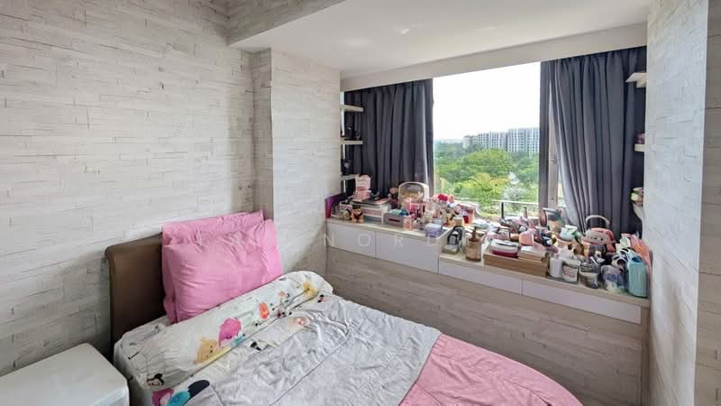 143 Pasir Ris Grove Condominium For Sale at S$ 1,420,000 | PropertyGuru Singapore - Bedroom