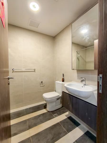 Parc Riviera, 101 West Coast Vale, 2 Bedrooms, 603 sqft, Condominium For Rent, by Xiao Peng, 500057638 - Bathroom - PropertyGuru.com.sg