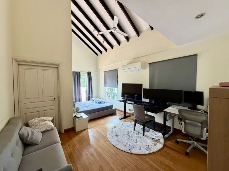 Charming GCB, Victoria Park Road, Bukit Timah Holland Village Enclave, Victoria Park Road, 7 Bedrooms, 8,900 sqft, Good Class Bungalow For Rent, by He Yifei, 500057642 - PropertyGuru.com.sg