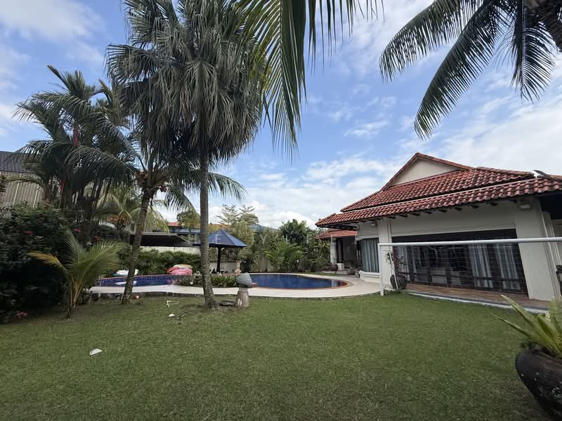 Charming GCB, Victoria Park Road, Bukit Timah Enclave, , 7 Bedrooms, 8,900 sqft, Good Class Bungalow For Rent, by He Yifei, 500057642 - PropertyGuru.com.sg