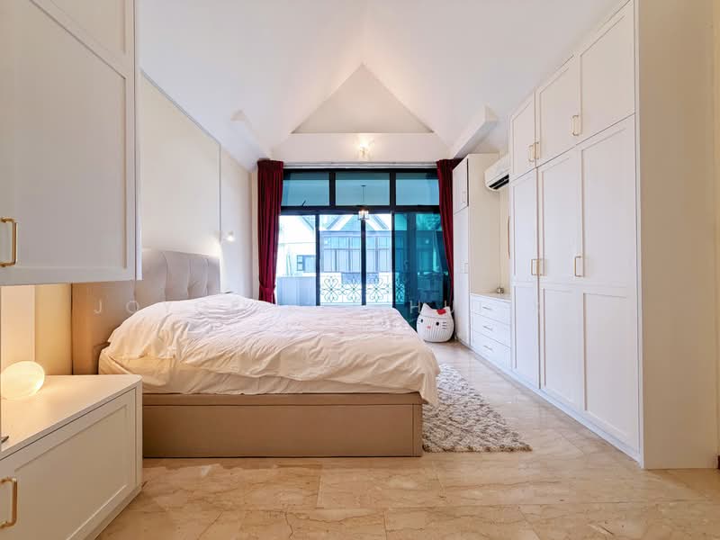 Barossa Gardens Terraced House For Sale at S$ 3,380,000 | PropertyGuru Singapore - Bedroom