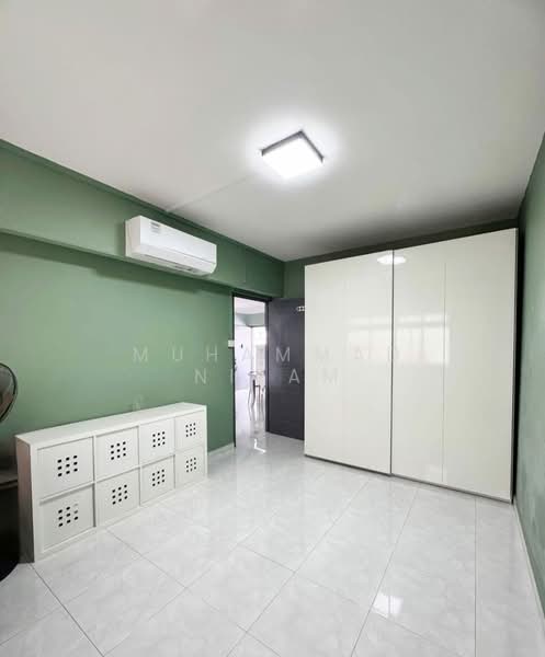 491C Tampines Street 45 HDB Flat For Sale at S$ 720,000 | PropertyGuru Singapore - Bedroom