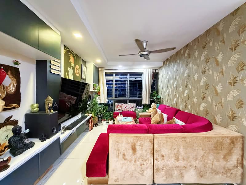 336B Anchorvale Crescent HDB Flat For Sale at S$ 890,000 | PropertyGuru Singapore - Living Room