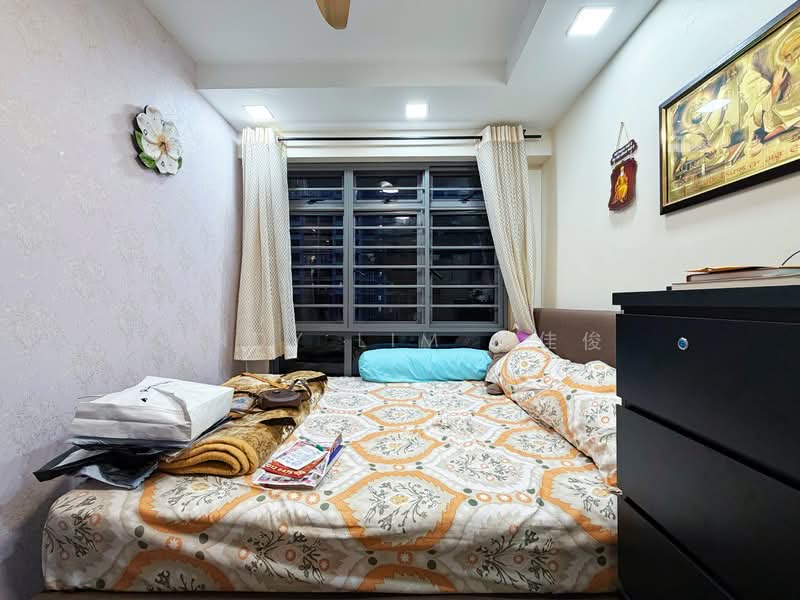 336B Anchorvale Crescent HDB Flat For Sale at S$ 890,000 | PropertyGuru Singapore - Bedroom