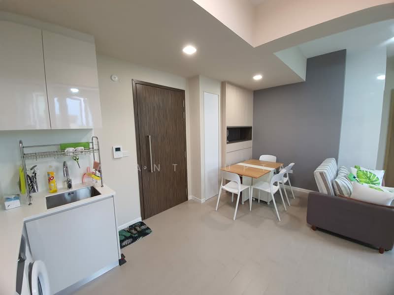 Roots @ Transit, 9 Transit Road, 1 Bedroom, 441 sqft, Apartment For Rent, by Anant Gupta, 500057665 - Kitchen - PropertyGuru.com.sg