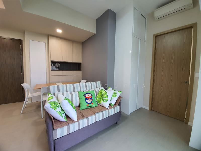 Roots @ Transit, 9 Transit Road, 1 Bedroom, 441 sqft, Apartment For Rent, by Anant Gupta, 500057665 - Living Room - PropertyGuru.com.sg