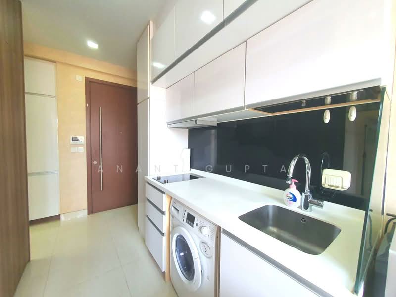 Centra Studios, 25 Lorong 25 Geylang, 1 Bedroom, 377 sqft, Apartment For Rent, by Anant Gupta, 500057667 - Kitchen - PropertyGuru.com.sg