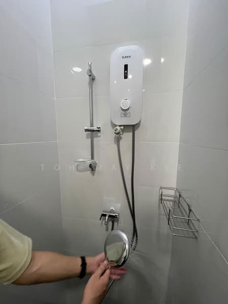 Eunos Park, 5 Kampong Eunos, Room Rental, 260 sqft, Condominium For Rent, by Toh May Kee, 500057674 - Bathroom - PropertyGuru.com.sg