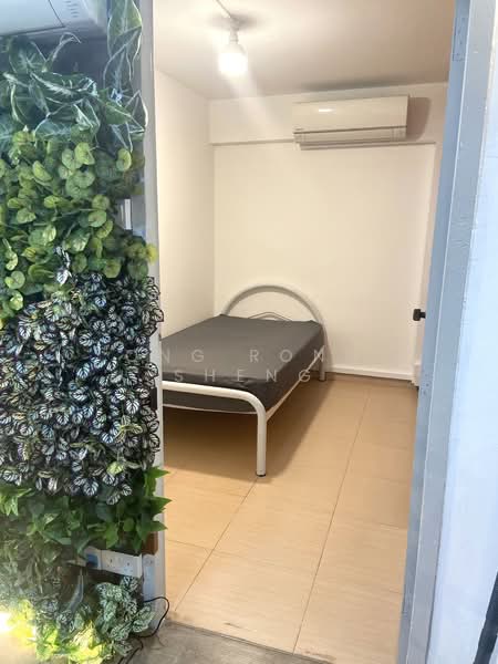 44 Circuit Road, 44 Circuit Road, 3 Bedrooms, 650 sqft, HDB Flat For Rent, by Ong Rong Sheng, 500057679 - Bedroom - PropertyGuru.com.sg