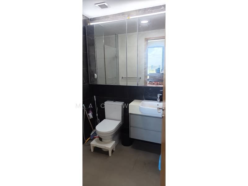 The Glades Condominium For Sale at S$ 1,250,000 | PropertyGuru Singapore