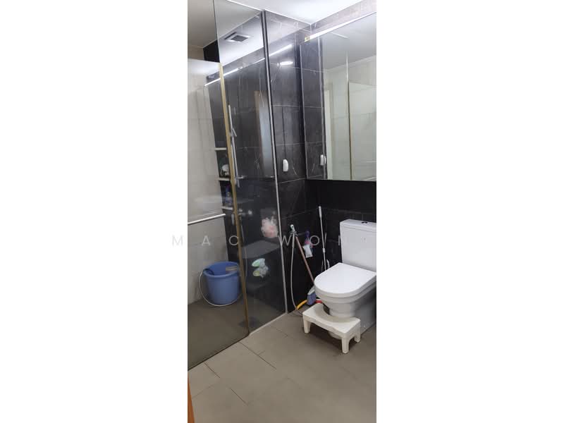 The Glades Condominium For Sale at S$ 1,250,000 | PropertyGuru Singapore