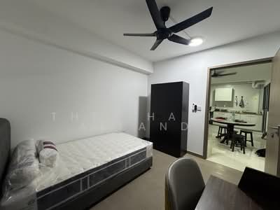 For Rent - 374B Woodlands Ave 1