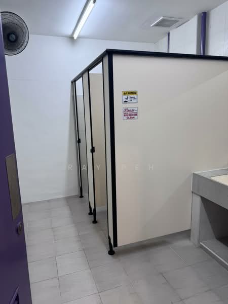 Enterprise 10, 10 Enterprise Road, 2,360 sqft, Factory / Workshop (B2) For Rent, by Ray Peh, 500057704 - Bathroom - CommercialGuru.com.sg