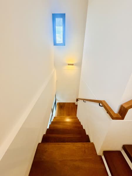 TOP 2022 Like New Semi-D off Frankel/Siglap/East Coast Road Semi-Detached House For Sale at S$ 7,980,000 | PropertyGuru Singapore - Interior