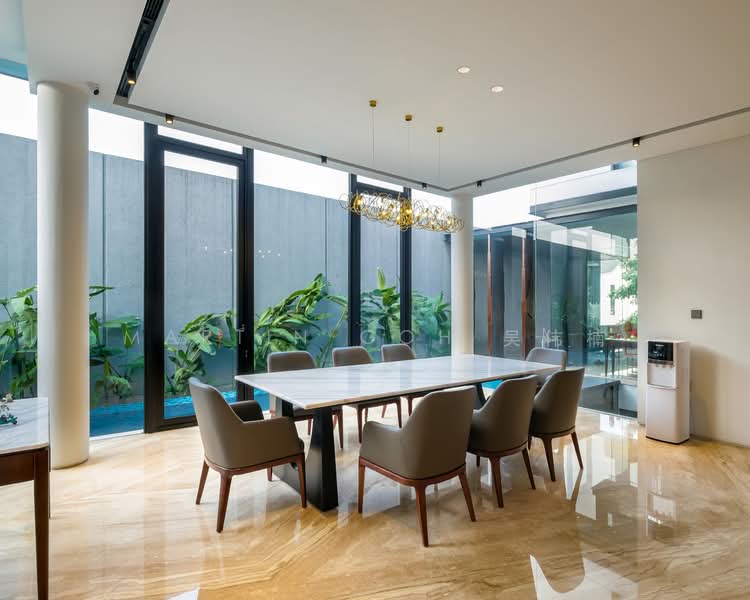 Auspicious East-Facing Detached 🔥Spacious Resort-Style ☎️MARTIN 9320.20.20 Bungalow House For Sale at S$ 27,000,000 | PropertyGuru Singapore - Dining Room