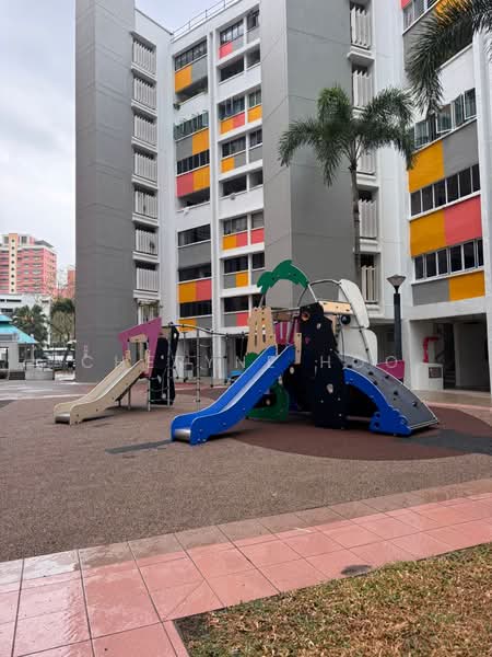 906 Tampines Avenue 4 HDB Flat For Sale at S$ 658,000 | PropertyGuru Singapore - Others