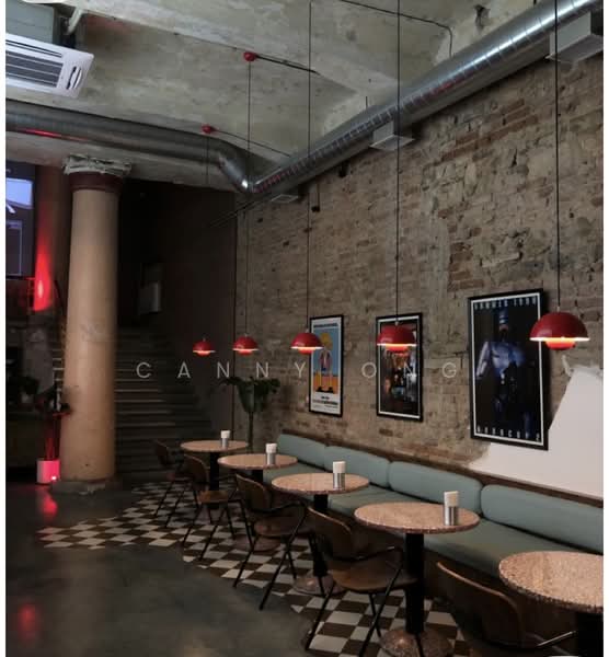 Robertson Walk, 11 Unity Street, 1,500 sqft, Food & Beverage For Rent, by Canny Ong, 500057729 - Interior - CommercialGuru.com.sg