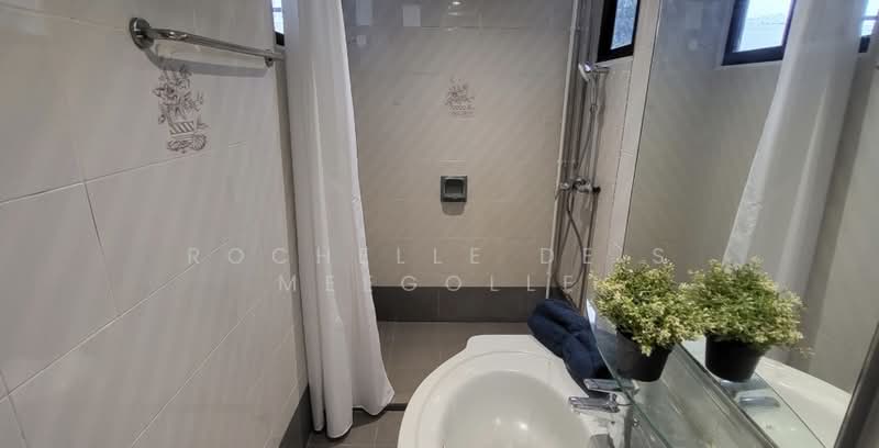 Chancery Court, 36A Dunearn Road, 3 Bedrooms, 6,800 sqft, Condominium For Rent, by Rochelle De S Meegolle, 500057735 - PropertyGuru.com.sg