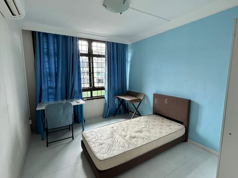 580 Woodlands Drive 16, 580 Woodlands Drive 16, 3 Bedrooms, 1,184 sqft, HDB Flat For Rent, by Jeffrey Lee, 500057754 - Bedroom - PropertyGuru.com.sg