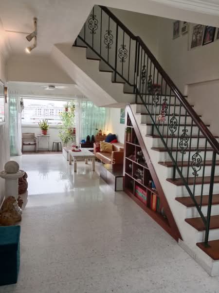 512 Bukit Batok Street 52 HDB Flat For Sale at S$ 829,999 | PropertyGuru Singapore