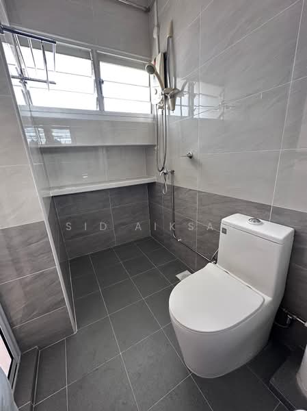 742 Pasir Ris Street 71, 742 Pasir Ris Street 71, Room Rental, 120 sqft, HDB Flat For Rent, by Sid Aiksan, 500057780 - Bathroom - PropertyGuru.com.sg