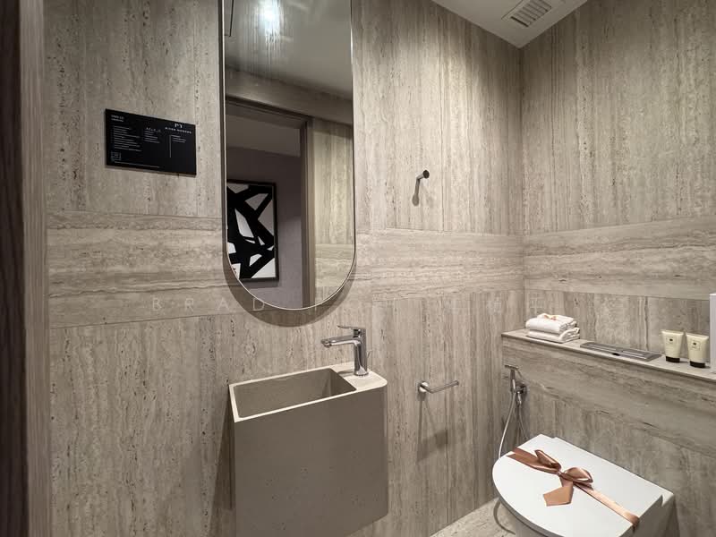 River Modern Condominium For Sale at S$ 2,298,000 | PropertyGuru Singapore