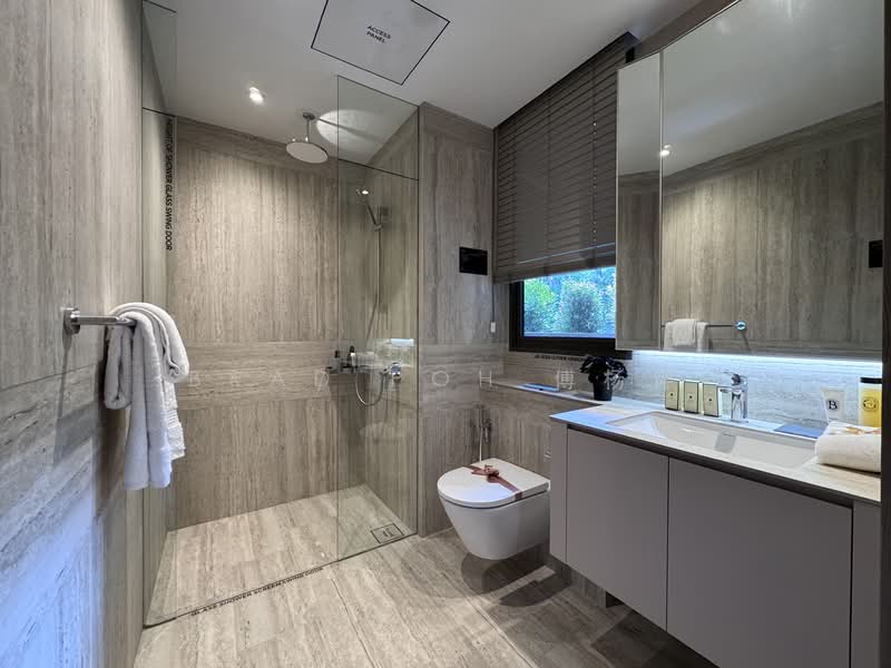 River Modern Condominium For Sale at S$ 2,298,000 | PropertyGuru Singapore - Bathroom