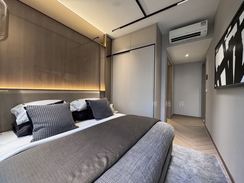 River Modern Condominium For Sale at S$ 2,298,000 | PropertyGuru Singapore - Bedroom